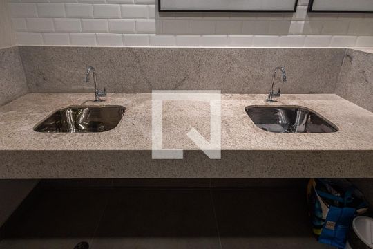 Lavanderia de kitnet/studio à venda com 1 quarto, 25m² em Cerqueira César, São Paulo