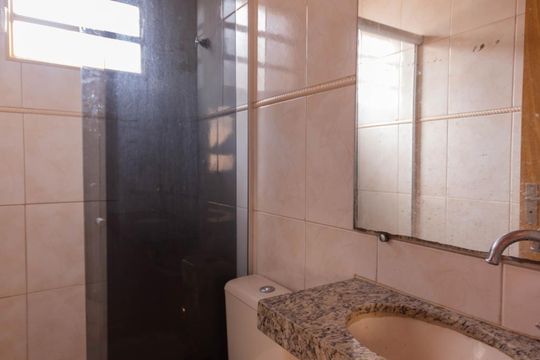 Banheiro de apartamento para alugar com 2 quartos, 47m² em São João Batista (venda Nova), Belo Horizonte