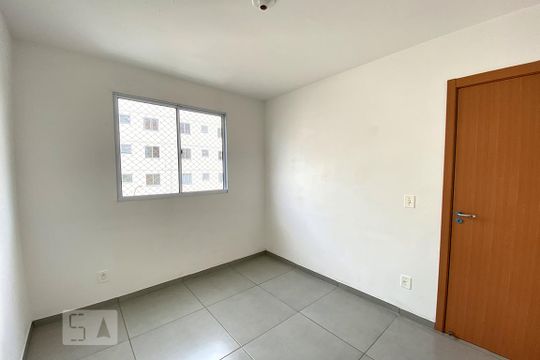 Dormitório de apartamento à venda com 2 quartos, 42m² em Santo André, São Leopoldo