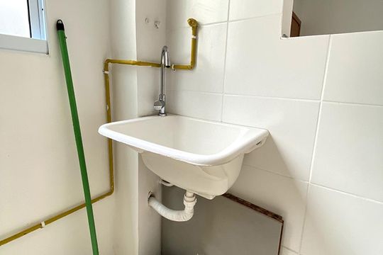 Cozinha e Área de Serviço de apartamento à venda com 2 quartos, 42m² em Santo André, São Leopoldo