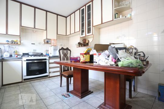 Cozinha de casa à venda com 3 quartos, 186m² em Jardim Ester, São Paulo
