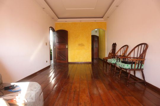 Casa à venda com 3 quartos, 186m² em Jardim Ester, São Paulo