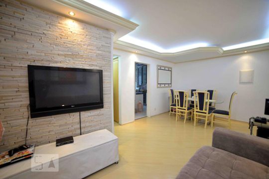 Sala de apartamento à venda com 2 quartos, 60m² em Jardim Patente Novo, São Paulo