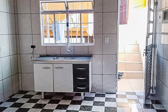 Cozinha  de casa à venda com 2 quartos, 100m² em Parque João Ramalho, Santo André