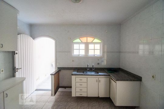 Cozinha de casa à venda com 3 quartos, 150m² em Jardim Vila Formosa, São Paulo