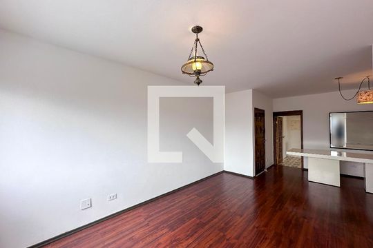 Sala de apartamento para alugar com 3 quartos, 93m² em Chácara Santo Antônio (zona Sul), São Paulo