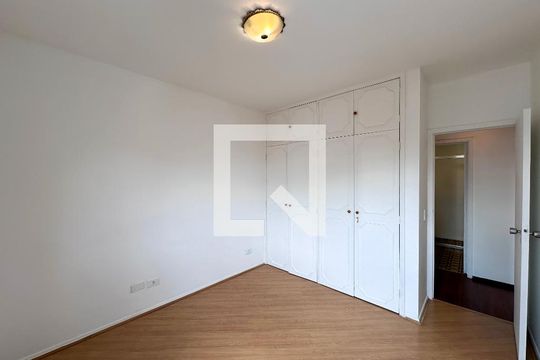Quarto 1 de apartamento para alugar com 3 quartos, 93m² em Chácara Santo Antônio (zona Sul), São Paulo