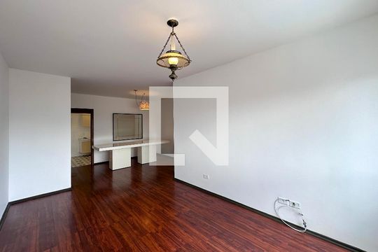 Sala de apartamento para alugar com 3 quartos, 93m² em Chácara Santo Antônio (zona Sul), São Paulo