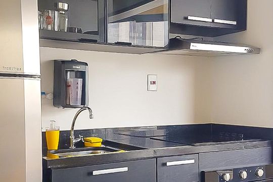 Cozinha de apartamento à venda com 1 quarto, 34m² em Pinheiros, São Paulo