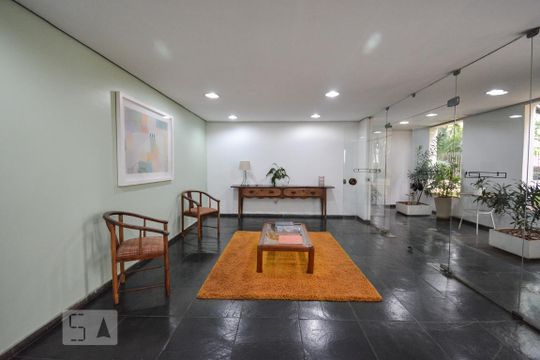 Hall de apartamento para alugar com 1 quarto, 80m² em Vila Madalena, São Paulo