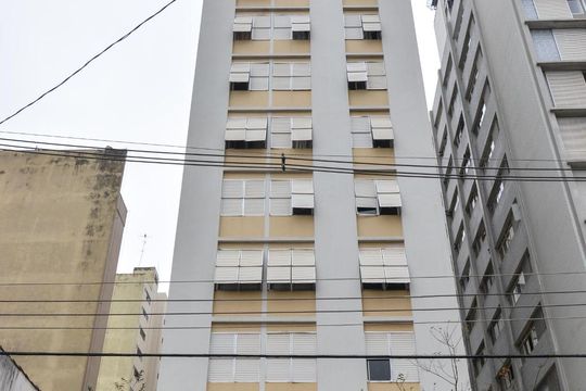 Fachada de apartamento à venda com 2 quartos, 98m² em Jardim Paulista, São Paulo