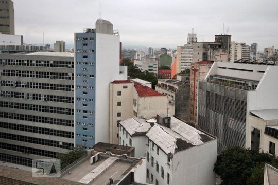 Vista de kitnet/studio à venda com 1 quarto, 40m² em Vila Buarque, São Paulo