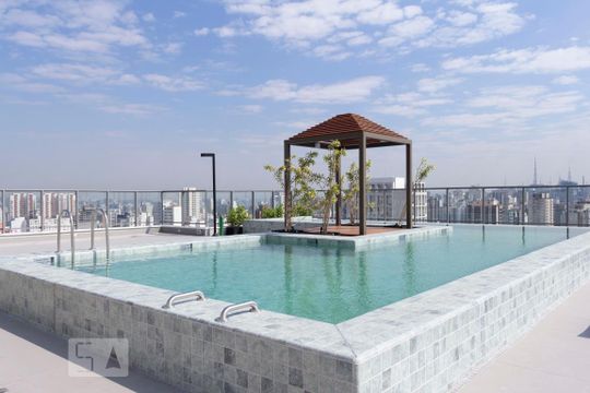 Piscina de apartamento para alugar com 1 quarto, 50m² em Vila Mariana, São Paulo