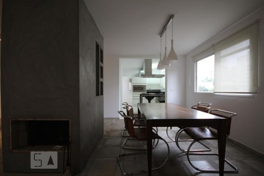 Sala de apartamento à venda com 3 quartos, 150m² em Real Parque, São Paulo