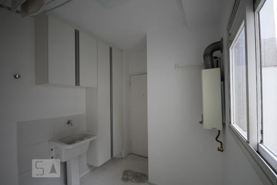 Área de Serviço de apartamento à venda com 3 quartos, 150m² em Real Parque, São Paulo