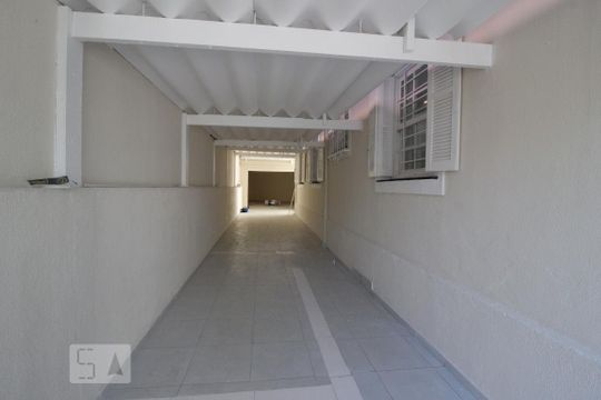 Garagem de casa para alugar com 3 quartos, 170m² em Jardim São Paulo(zona Norte), São Paulo