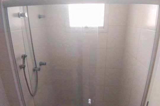 Banheiro de apartamento à venda com 2 quartos, 71m² em Vila Prudente, São Paulo