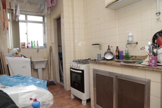 Cozinha de apartamento à venda com 2 quartos, 60m² em Vila Isabel, Rio de Janeiro