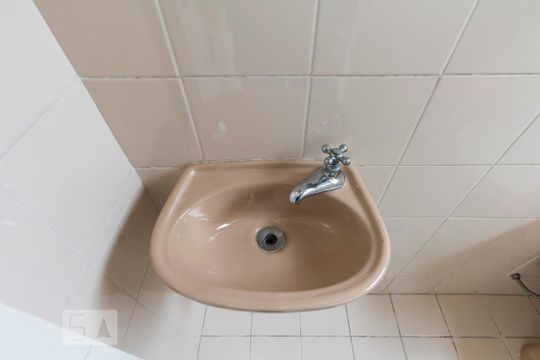 Banheiro de Serviço de apartamento à venda com 3 quartos, 78m² em Saúde, São Paulo