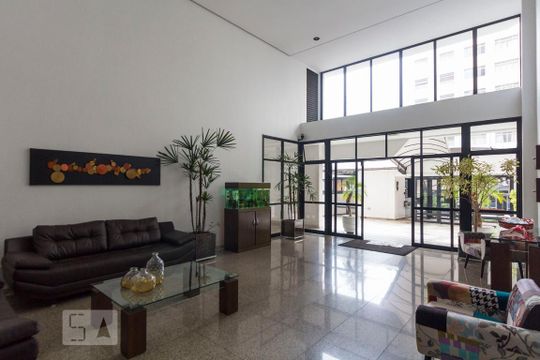 Hall social de apartamento à venda com 3 quartos, 78m² em Saúde, São Paulo