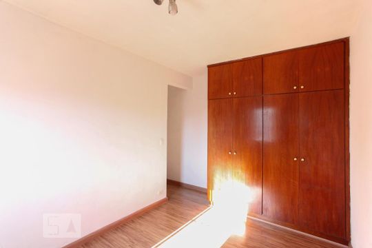 Quarto 1 de apartamento para alugar com 3 quartos, 96m² em Vila Guarani (z Sul), São Paulo