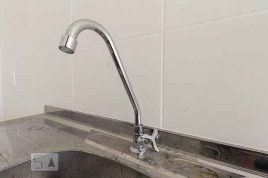 Cozinha de kitnet/studio à venda com 1 quarto, 32m² em Vila Alpina, São Paulo