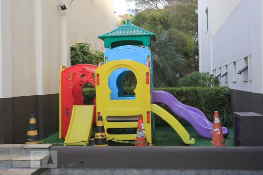 Playground de apartamento para alugar com 3 quartos, 80m² em Vila Progredior , São Paulo