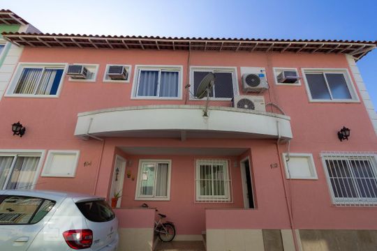 Fachada de casa de condomínio à venda com 3 quartos, 115m² em Cachambi, Rio de Janeiro