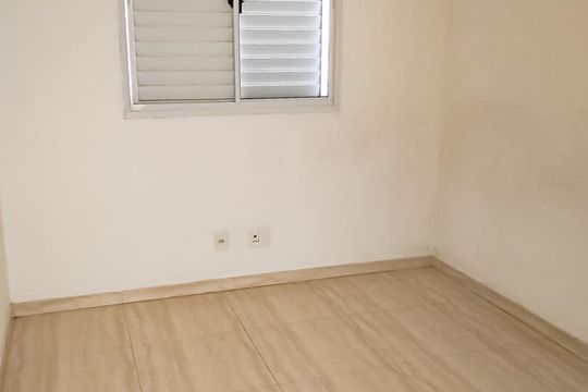 Quarto de apartamento à venda com 2 quartos, 65m² em Vila Endres, Guarulhos