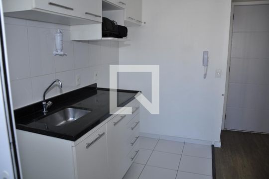 Kitnet/Studio para alugar com 1 quarto, 29m² em Cambuci, São Paulo