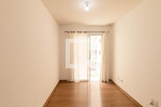 Sala de apartamento à venda com 2 quartos, 54m² em Tingui, Curitiba