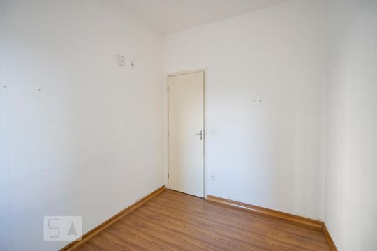 Quarto 01 de apartamento para alugar com 2 quartos, 44m² em Maranhão, São Paulo