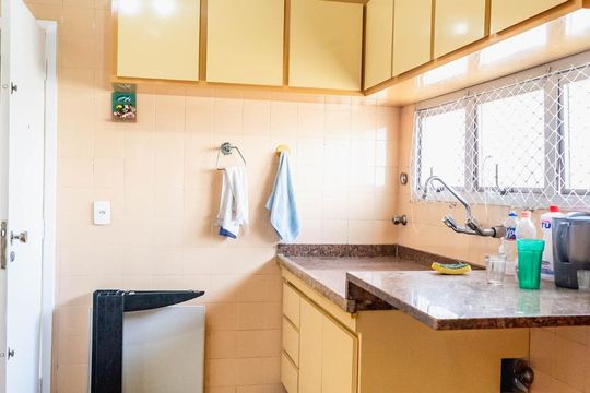 Cozinha de apartamento à venda com 3 quartos, 125m² em Parque Colonial, São Paulo