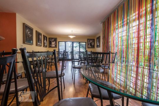 Sala de casa à venda com 1 quarto, 600m² em Campo Belo, São Paulo