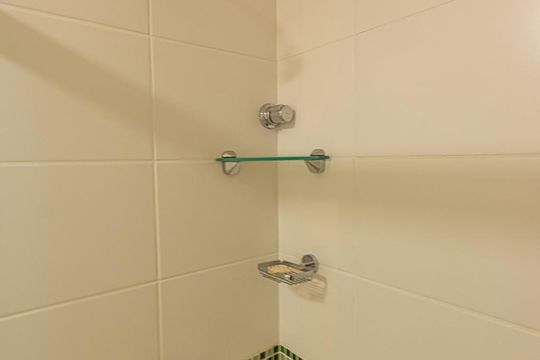 Banheiro Social de apartamento para alugar com 2 quartos, 68m² em São Francisco, Niterói