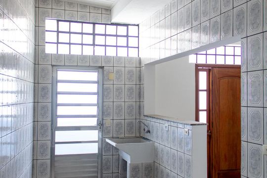 Cozinha de casa para alugar com 3 quartos, 160m² em Jardim das Maravilhas, Santo André