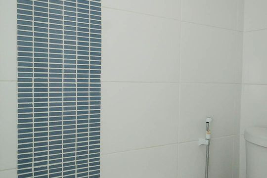 Banheiro de apartamento à venda com 1 quarto, 40m² em Copacabana, Rio de Janeiro