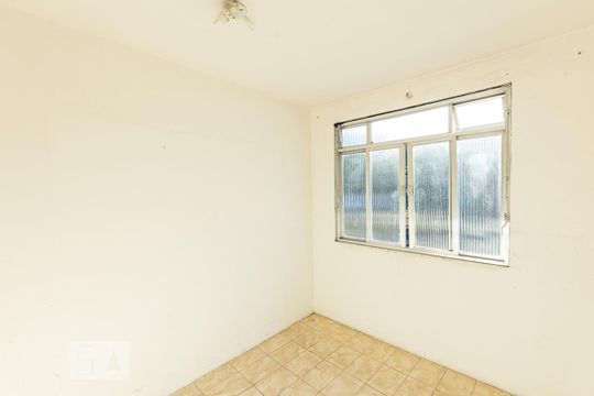 Quarto 1 de casa de condomínio à venda com 2 quartos, 60m² em Engenhoca, Niterói