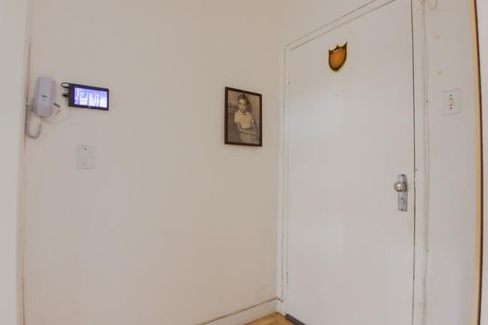 Hall de Entrada de apartamento à venda com 2 quartos, 68m² em Moinhos de Vento, Porto Alegre