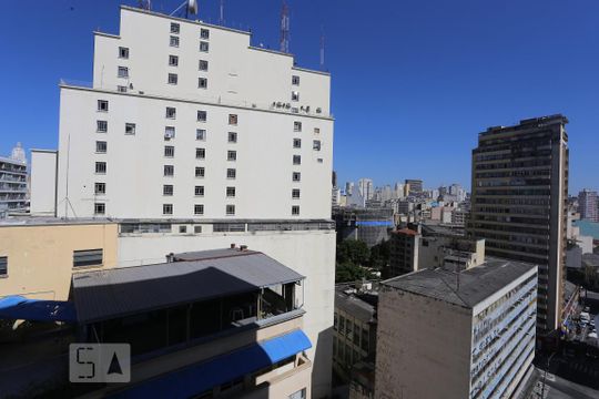 Vista de kitnet/studio para alugar com 1 quarto, 22m² em Centro, São Paulo