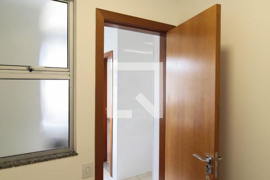 Quarto de Serviço de apartamento para alugar com 4 quartos, 147m² em Ouro Preto, Belo Horizonte