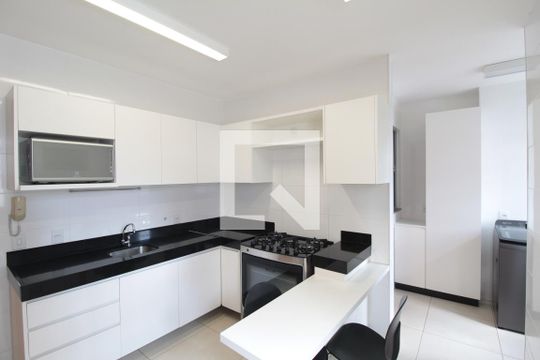 Cozinha de apartamento para alugar com 4 quartos, 147m² em Ouro Preto, Belo Horizonte