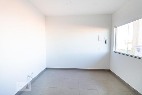 Sala/Cozinha de apartamento à venda com 1 quarto, 33m² em Vila Constança, São Paulo