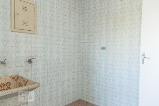 Área de Serviço de casa à venda com 2 quartos, 120m² em Centro, Diadema