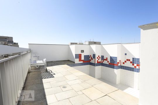Piscina de kitnet/studio para alugar com 1 quarto, 25m² em Consolação, São Paulo