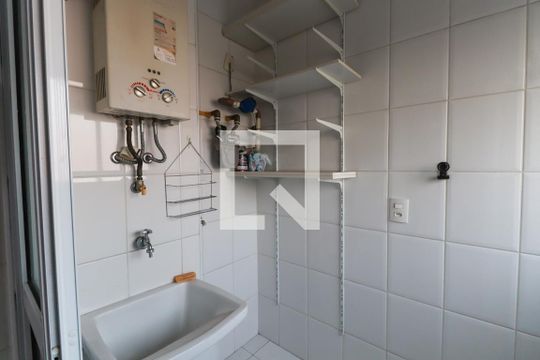 Área de serviço  de kitnet/studio para alugar com 1 quarto, 34m² em Tatuapé, São Paulo
