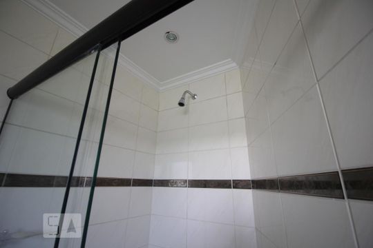 Chuveiro de apartamento à venda com 3 quartos, 368m² em Vila Suzana, São Paulo