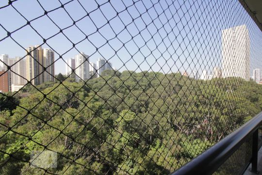 Vista da varanda de apartamento à venda com 3 quartos, 368m² em Vila Suzana, São Paulo