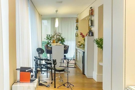 Varanda de apartamento à venda com 4 quartos, 180m² em Jardim Paulista, São Paulo