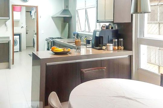 Cozinha de apartamento à venda com 4 quartos, 180m² em Jardim Paulista, São Paulo
